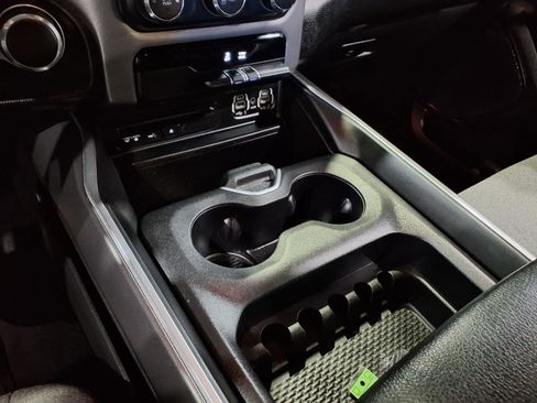 Used 2019 RAM 1500 Big Horn image 10