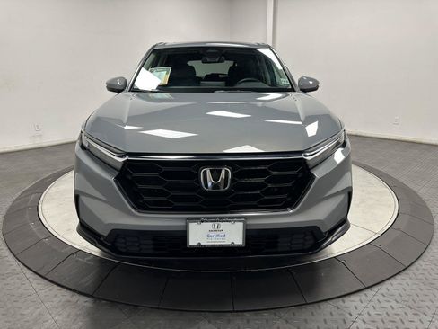 Used 2023 Honda CR-V EX image 4
