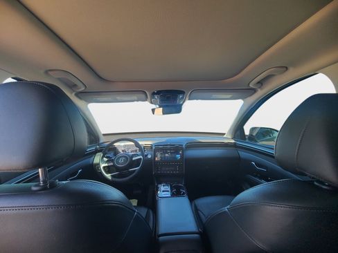 Certified 2023 Hyundai Tucson Limited w/ Cargo Package image 8