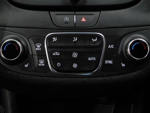 Used 2023 Chevrolet Malibu LT FWD image 37