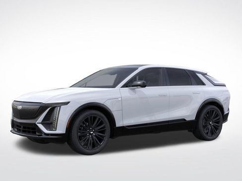 New 2026 Cadillac Lyriq Signature Sport w/ LPO, ONYX Package AWD/4WD image 2