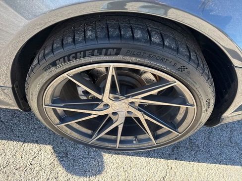 Used 2009 Mercedes-Benz SL 550 image 12