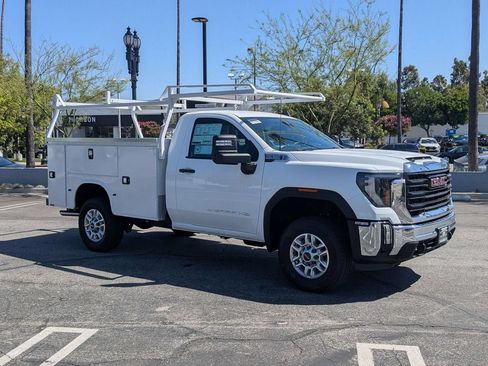New 2026 GMC Sierra 2500 Pro w/ Convenience Package RWD image 4