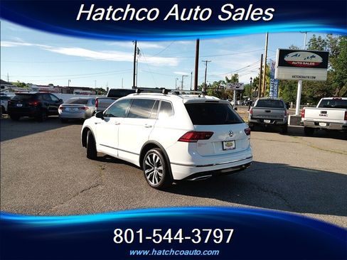 Used 2021 Volkswagen Tiguan SEL Premium R-Line w/ 3rd Row Seat Package AWD/4WD image 3