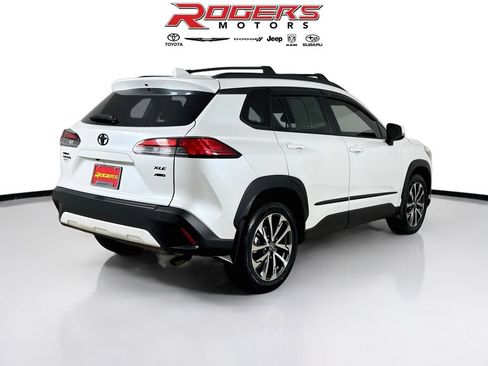 Certified 2022 Toyota Corolla Cross XLE w/ Convenience Package AWD/4WD image 13