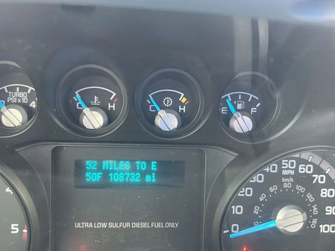 Used 2011 Ford F250 XL image 23