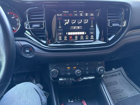 Used 2023 Dodge Durango GT image 19