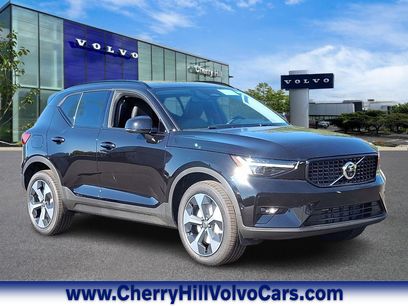 New 2026 Volvo XC40 B5 Plus w/ Protection Package Premier