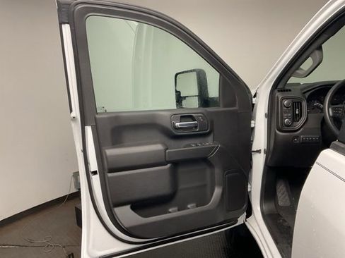 New 2025 Chevrolet Silverado 2500 W/T image 9