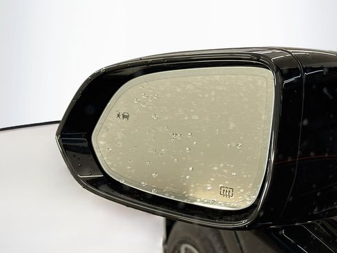 Used 2024 Chevrolet Blazer EV RS AWD/4WD image 16
