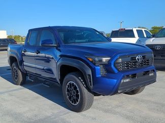 Used 2024 Toyota Tacoma TRD Off-Road video 3