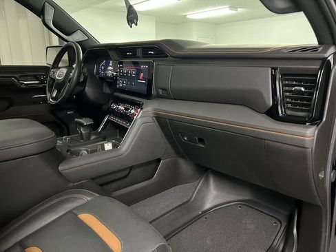 Certified 2024 GMC Sierra 1500 AT4 w/ Technology Package AWD/4WD image 29
