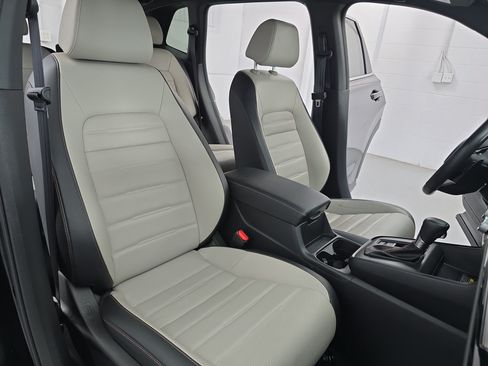 Used 2023 Honda CR-V Sport Touring image 10