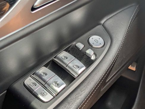 Used 2022 BMW 750i xDrive w/ M Sport Package AWD/4WD image 30