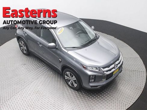 Used 2022 Mitsubishi Outlander Sport ES AWD/4WD image 3