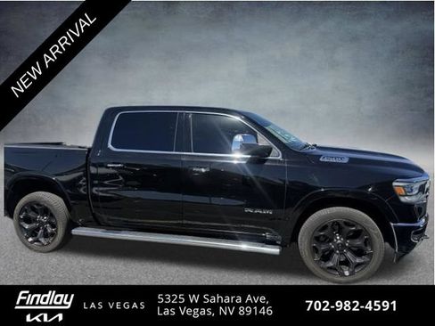 Used 2019 RAM 1500 Laramie AWD/4WD image 3