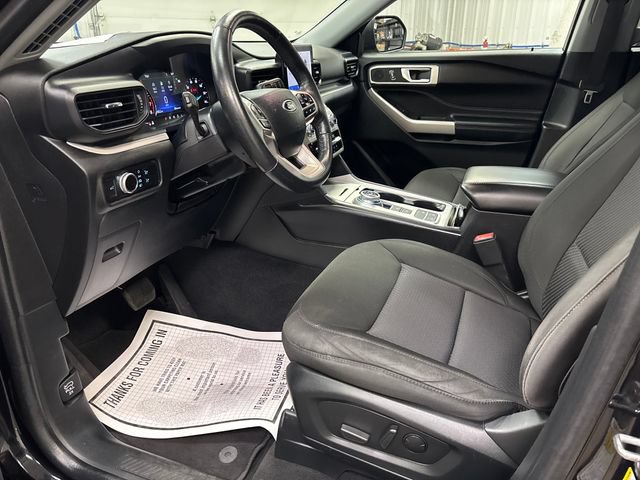 Used 2023 Ford Explorer XLT RWD image 10