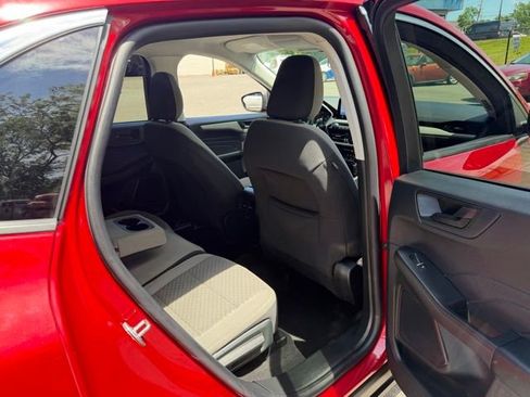 Used 2022 Ford Escape SE w/ Convenience Package FWD image 28