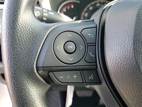 Used 2025 Toyota RAV4 LE image 13