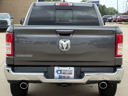 Used 2021 RAM 1500 Big Horn RWD image 6