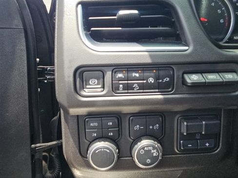 Used 2021 Chevrolet Tahoe High Country w/ Premium Package AWD/4WD image 13