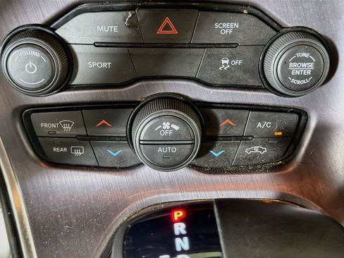 Used 2018 Dodge Challenger SXT w/ Blacktop Package RWD image 15
