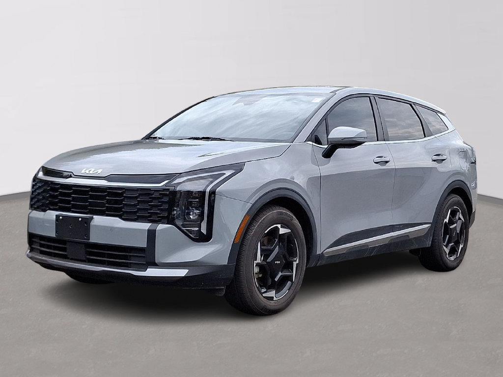 Certified 2026 Kia Sportage EX FWD image 3