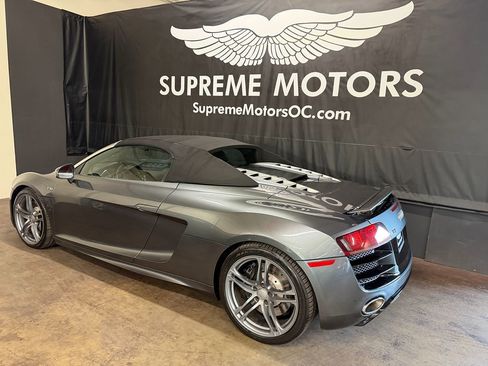 Used 2011 Audi R8 V10 image 8