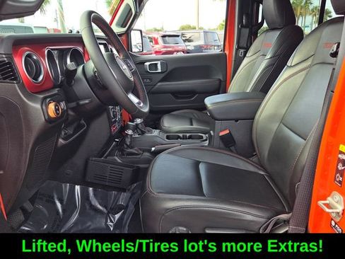 Used 2023 Jeep Gladiator Rubicon AWD/4WD image 13