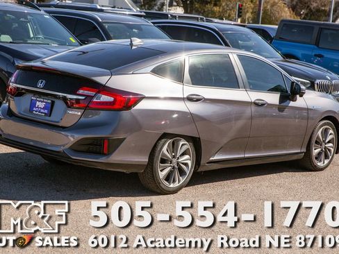 Used 2019 Honda Clarity Plug-In Hybrid image 5