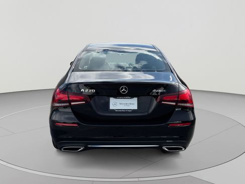 Used 2019 Mercedes-Benz A 220 4MATIC image 4