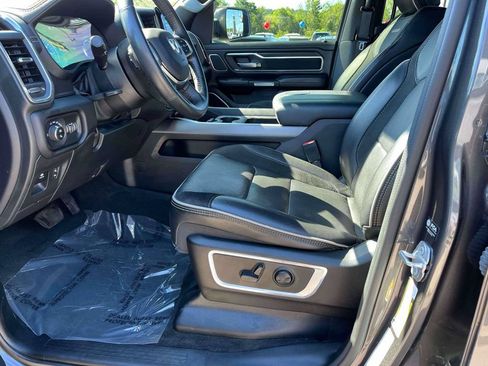 Used 2023 RAM 1500 Laramie AWD/4WD image 16
