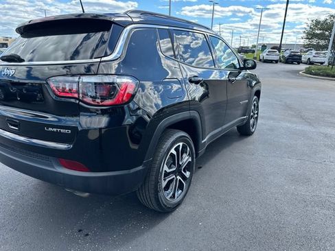 Used 2022 Jeep Compass Limited AWD/4WD image 7