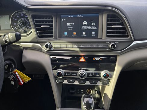 Used 2020 Hyundai Elantra SEL w/ Cargo Package (C1) image 15