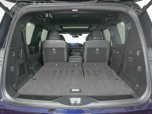 Used 2025 INFINITI QX80 Autograph image 13