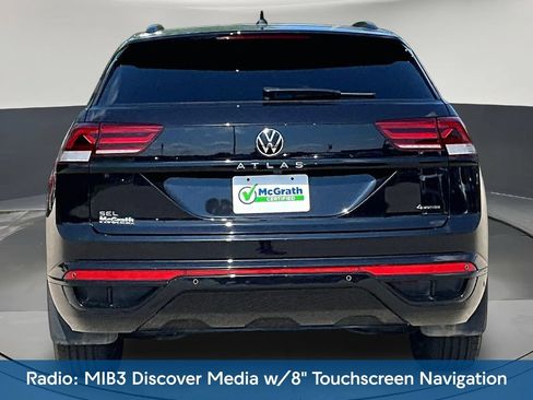 Used 2023 Volkswagen Atlas Cross Sport SEL R-Line AWD/4WD image 7