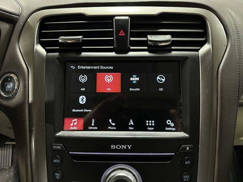 Used 2017 Ford Fusion Platinum image 20