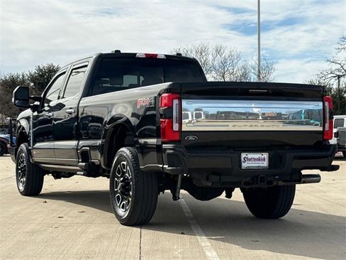 Used 2024 Ford F350 Platinum w/ FX4 Off-Road Package image 8