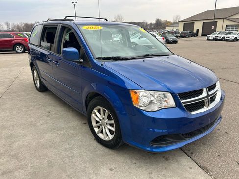 Used 2013 Dodge Grand Caravan SXT w/ Rear Park Assist Pkg image 3