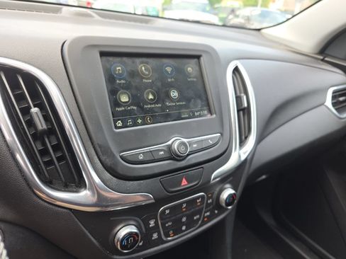 Used 2019 Chevrolet Equinox LT AWD/4WD image 9