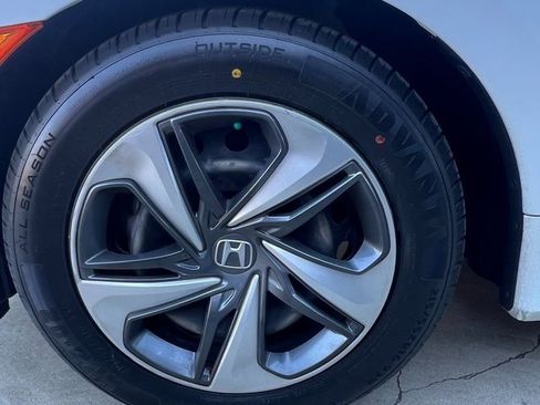 Used 2020 Honda Civic LX image 11