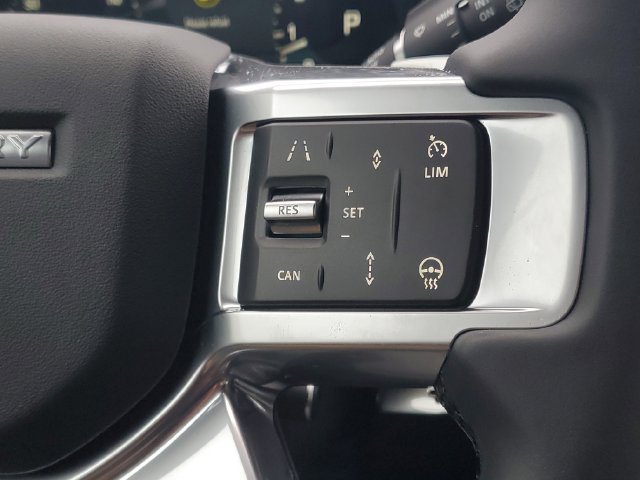 New 2026 Land Rover Discovery Limited Edition AWD/4WD image 27