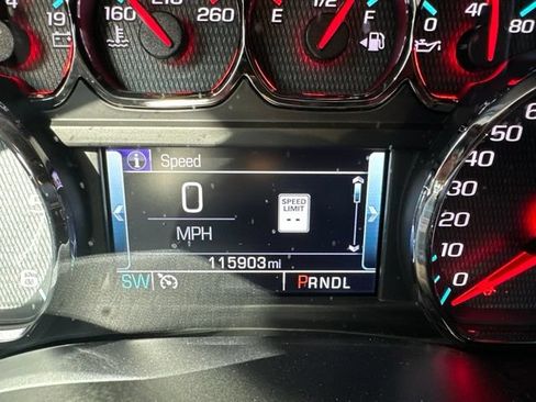 Used 2018 Chevrolet Silverado 1500 LT w/ Texas Edition AWD/4WD image 16
