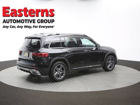 Used 2022 Mercedes-Benz GLB 250 4MATIC w/ AMG Line image 41