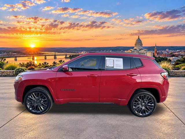 Used 2022 Jeep Compass Limited AWD/4WD image 8