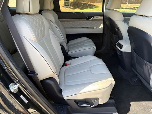 Used 2021 Hyundai Palisade Calligraphy image 15