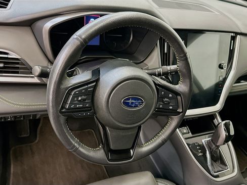 Used 2025 Subaru Outback Onyx Edition AWD/4WD image 18