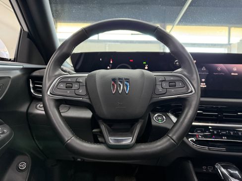 Used 2024 Buick Envista Avenir FWD image 14