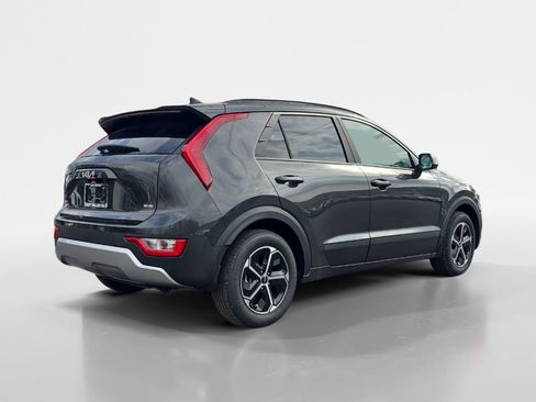 New 2025 Kia Niro EX image 5