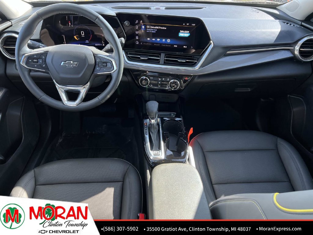 Used 2024 Chevrolet Trax ACTIV w/ Driver Confidence Package FWD image 14